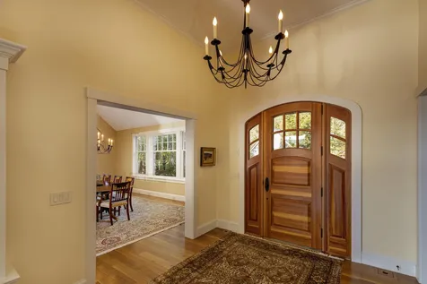 870 Lakeshore Drive New London NH 03257