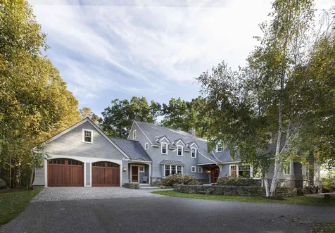 870 Lakeshore Drive New London NH 03257