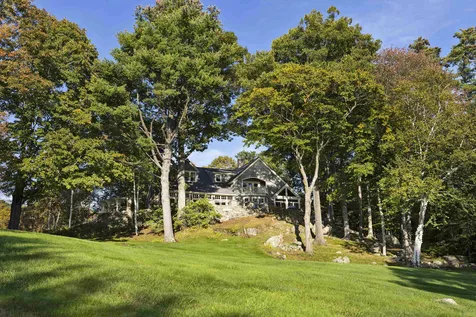 870 Lakeshore Drive New London NH 03257