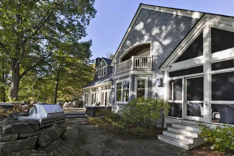 870 Lakeshore Drive New London NH 03257