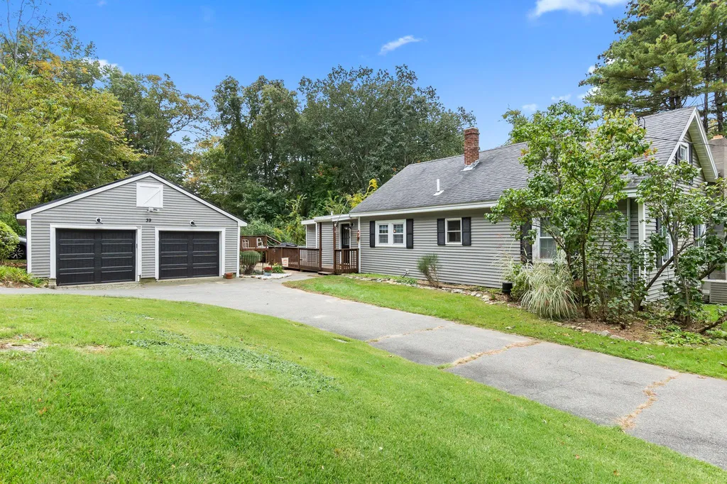 39 Pollard Road Plaistow NH 03865
