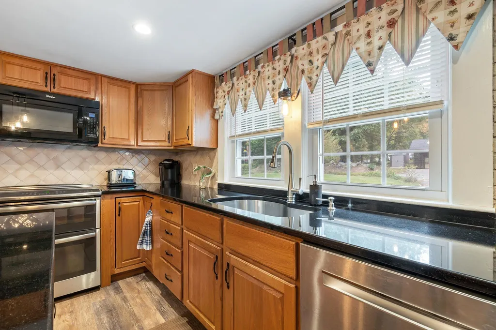 39 Pollard Road Plaistow NH 03865