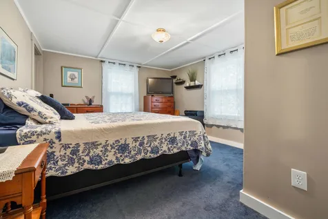 39 Pollard Road Plaistow NH 03865