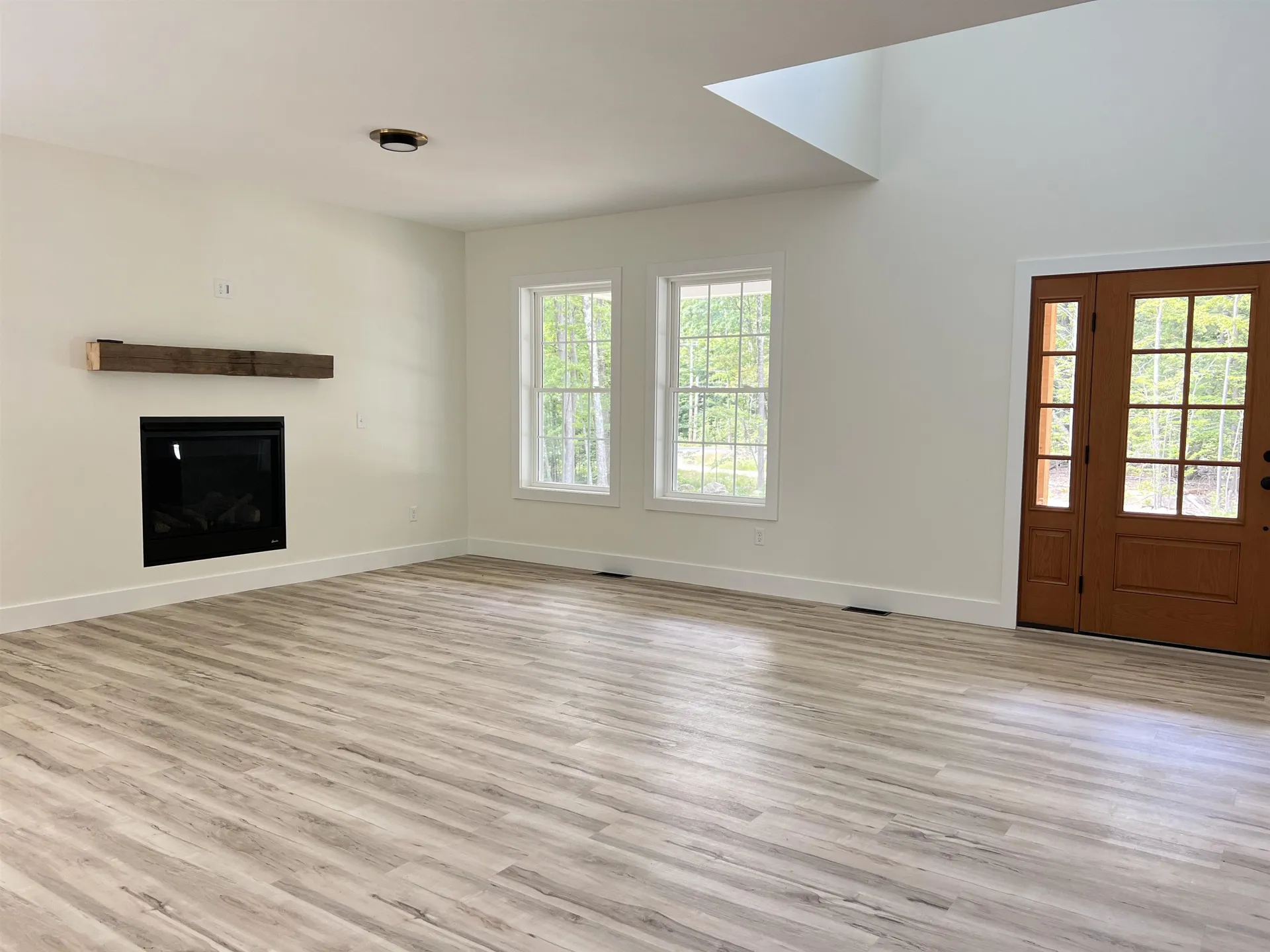 49 Tasker Shore Drive Northwood NH 03261