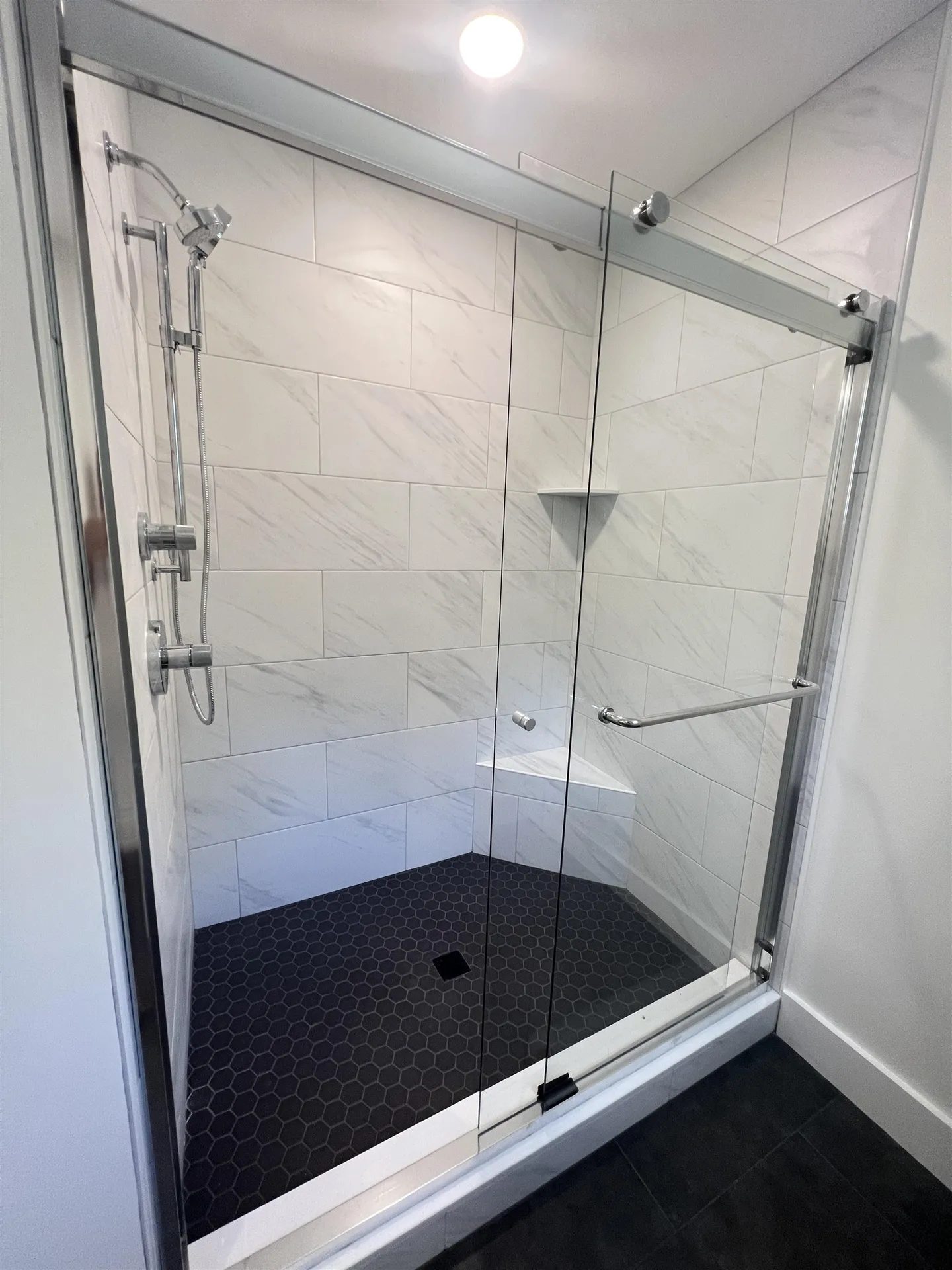 49 Tasker Shore Drive Northwood NH 03261