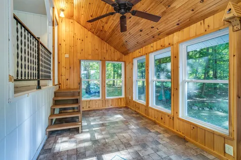 194 Dockham Shore Road Gilford NH 03249