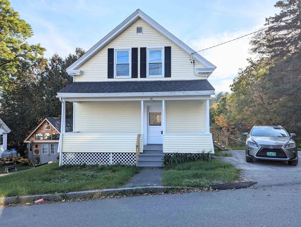 41 Harvey Street St. Johnsbury VT 05819