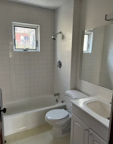 181 Russell Street Manchester NH 03104