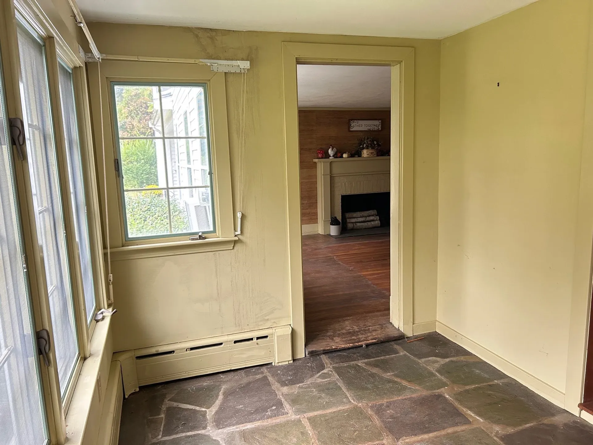 18 Church Street Kingston NH 03848