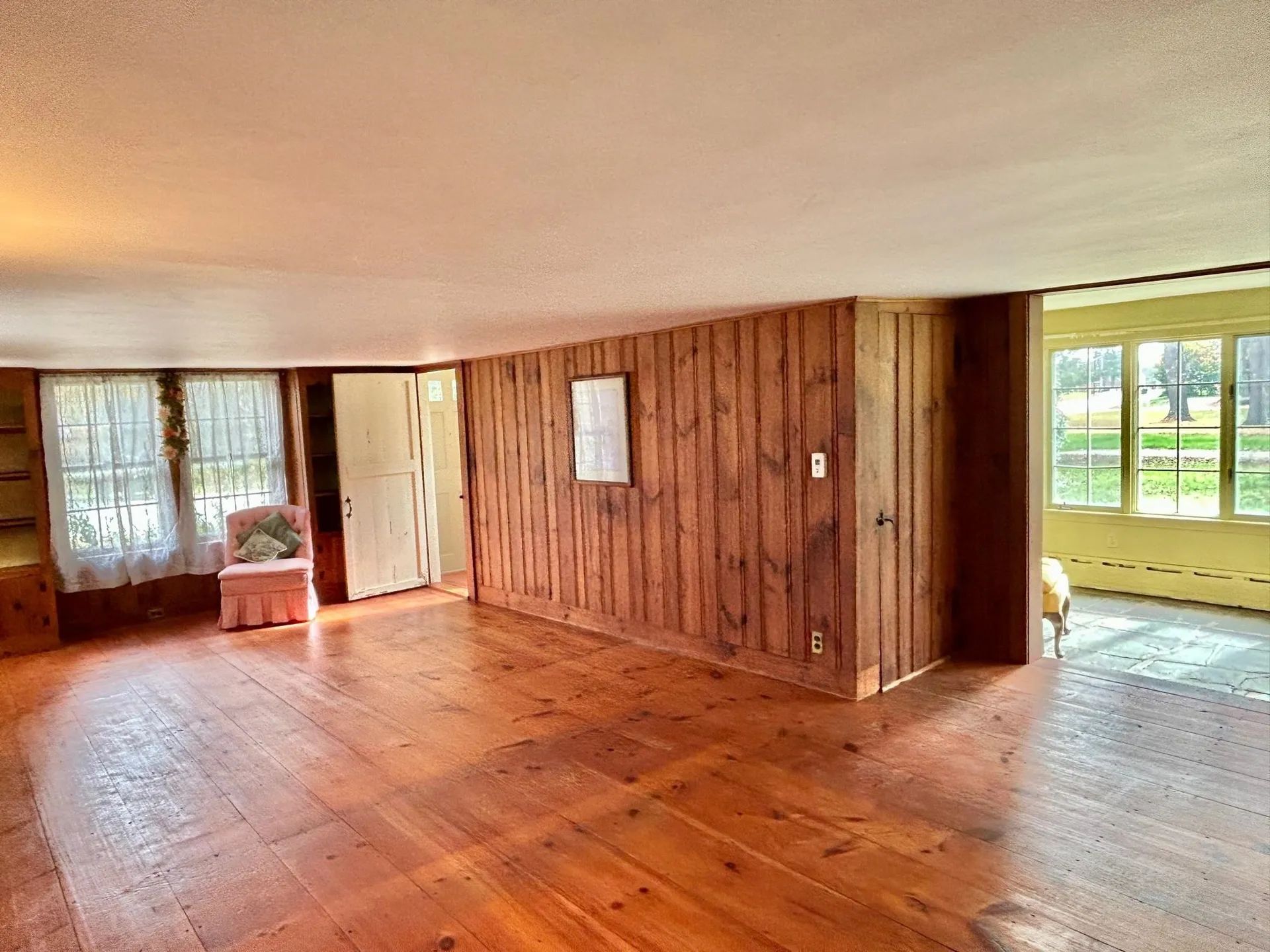 18 Church Street Kingston NH 03848