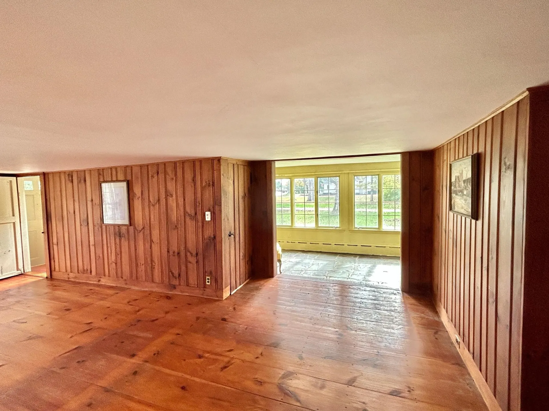 18 Church Street Kingston NH 03848