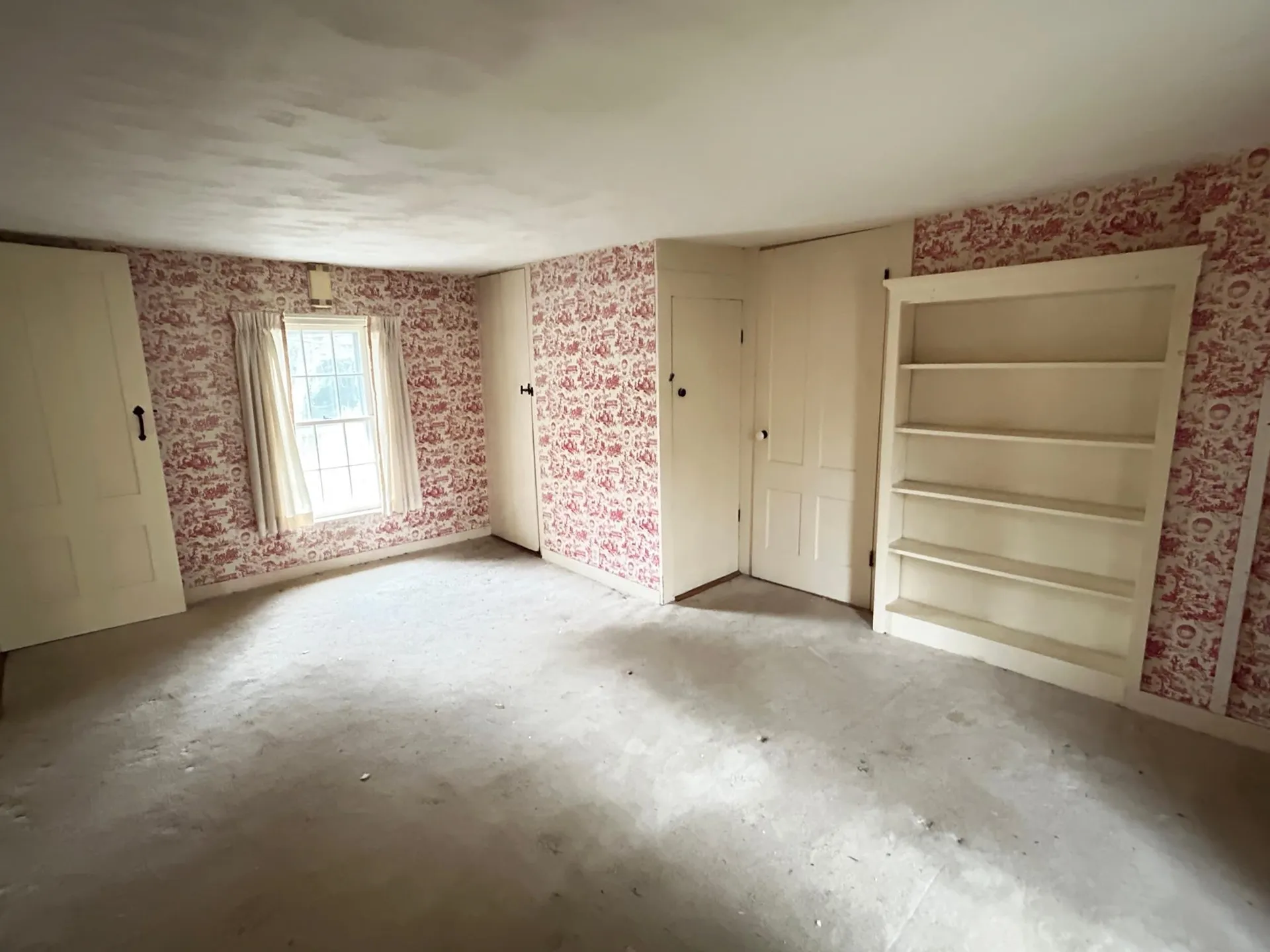 18 Church Street Kingston NH 03848