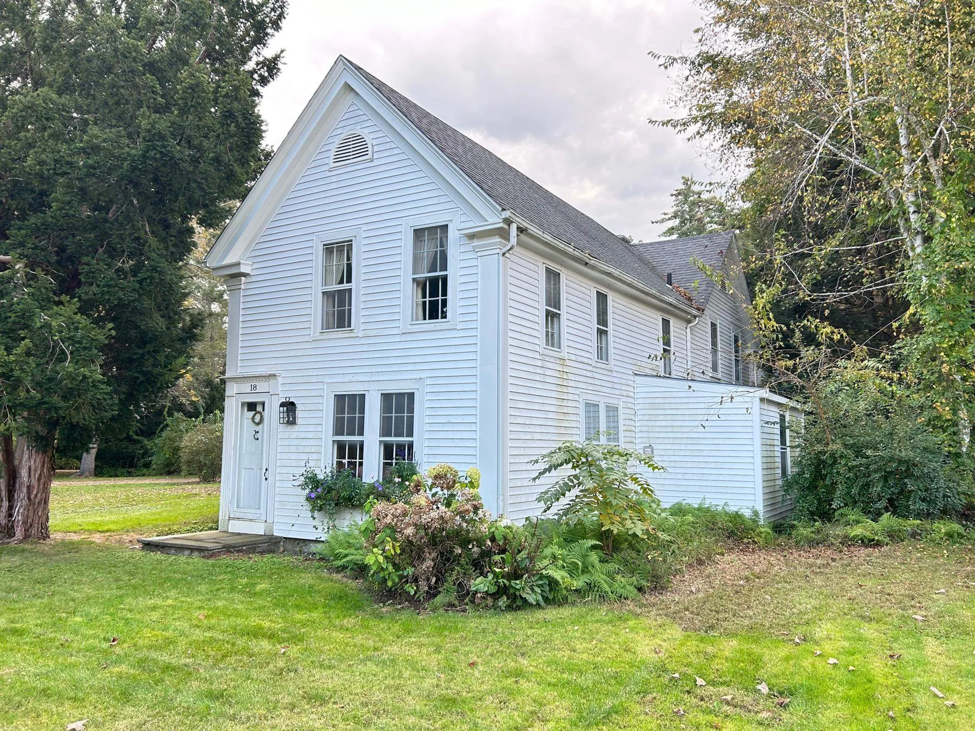 18 Church Street Kingston NH 03848