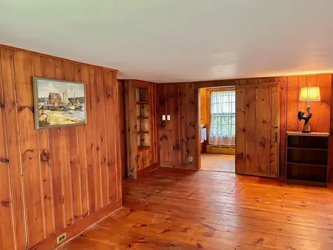 18 Church Street Kingston NH 03848