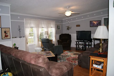 214 Redwood Road Loudon NH 03307