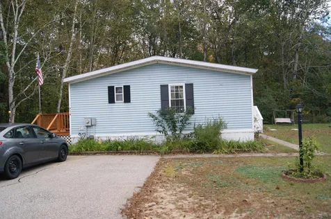 214 Redwood Road Loudon NH 03307