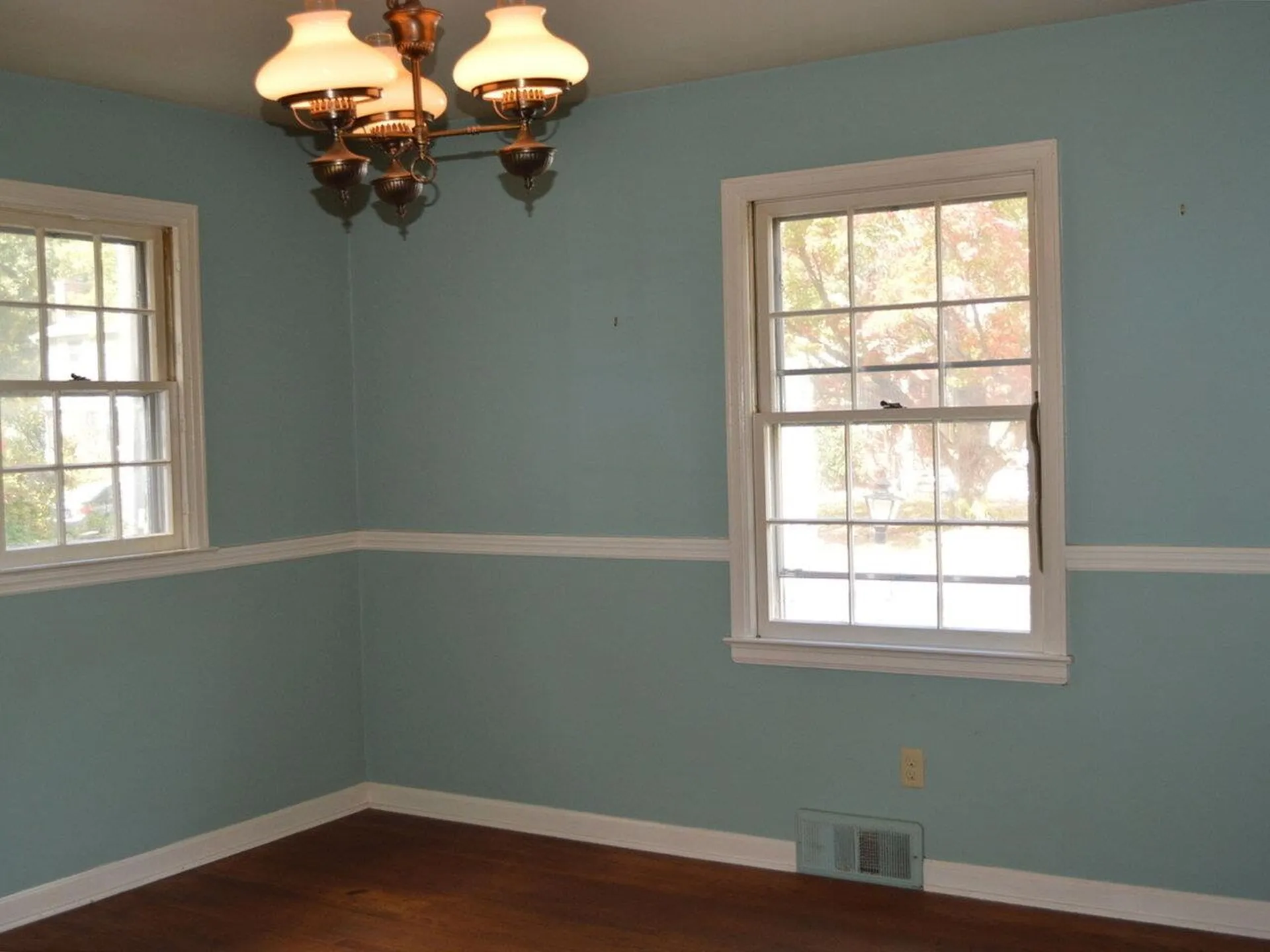 37 Laurel Hill Drive South Burlington VT 05403