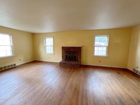 37 Laurel Hill Drive South Burlington VT 05403