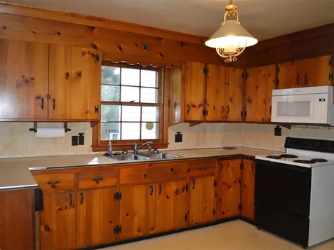37 Laurel Hill Drive South Burlington VT 05403