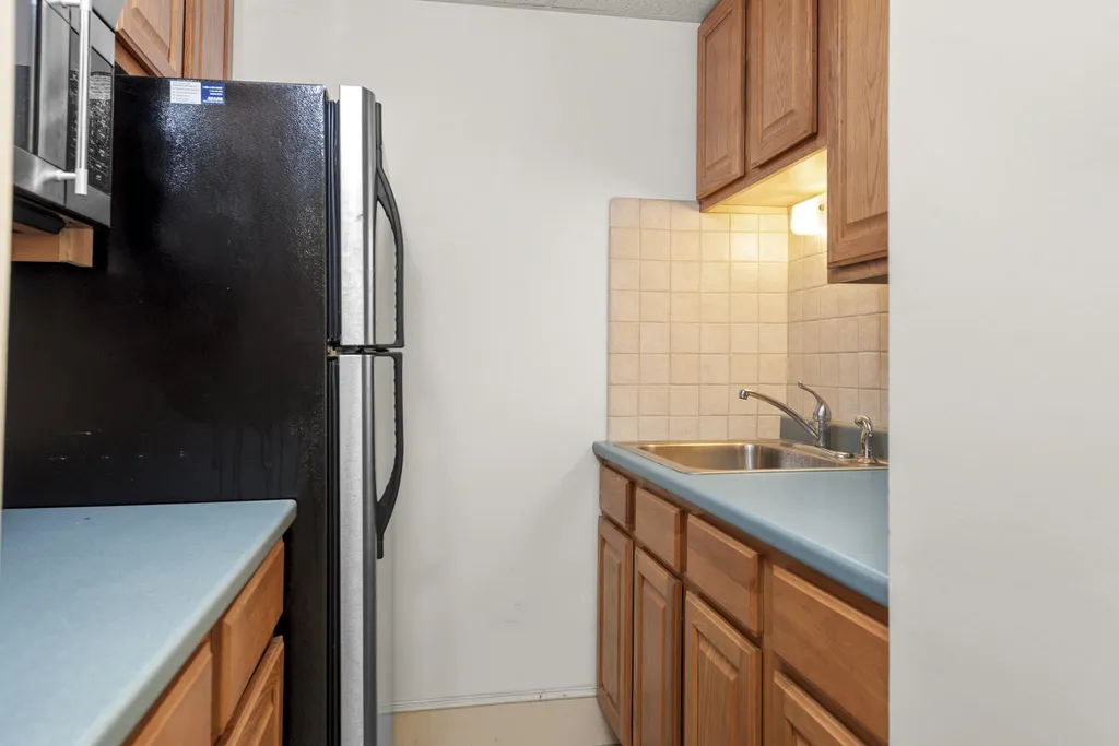 983 Cilley Road Manchester NH 03103