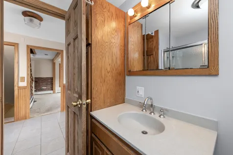 983 Cilley Road Manchester NH 03103