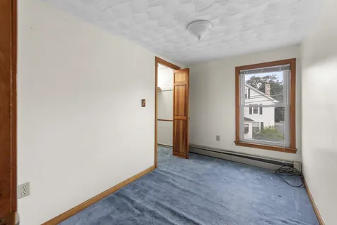 983 Cilley Road Manchester NH 03103