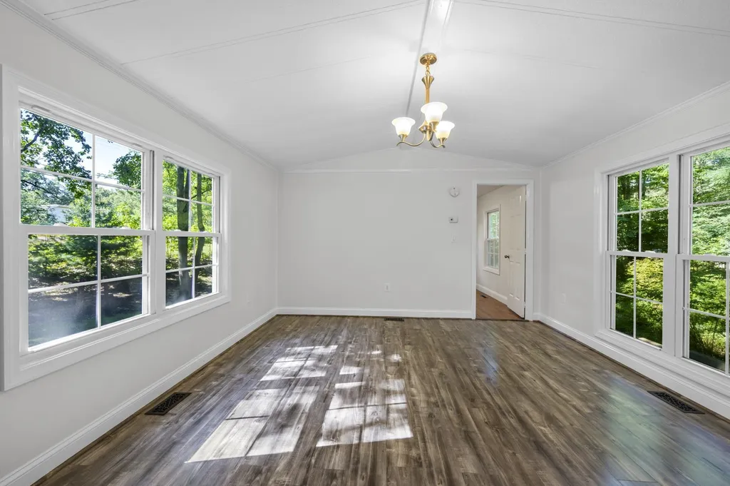 54 Brown Avenue Seabrook NH 03874