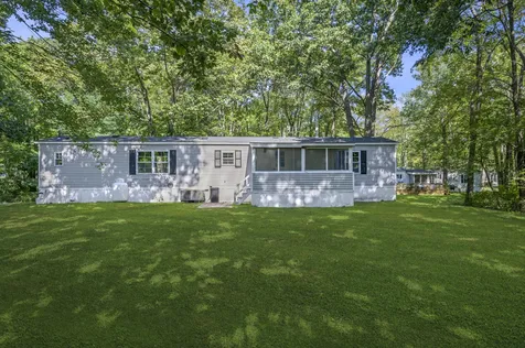 54 Brown Avenue Seabrook NH 03874