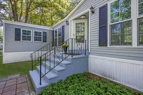 54 Brown Avenue Seabrook NH 03874