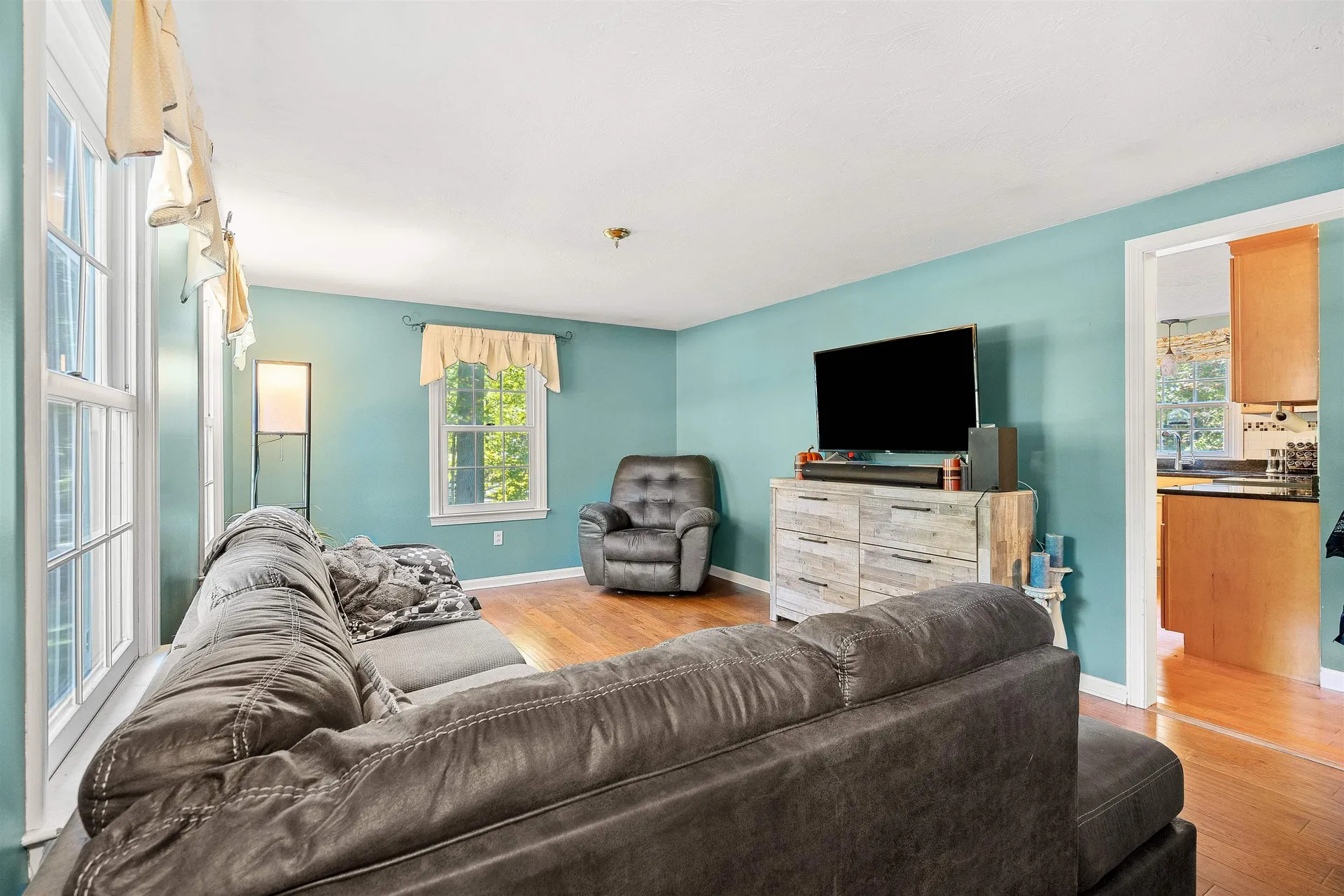 6 Garvin Road Derry NH 03038