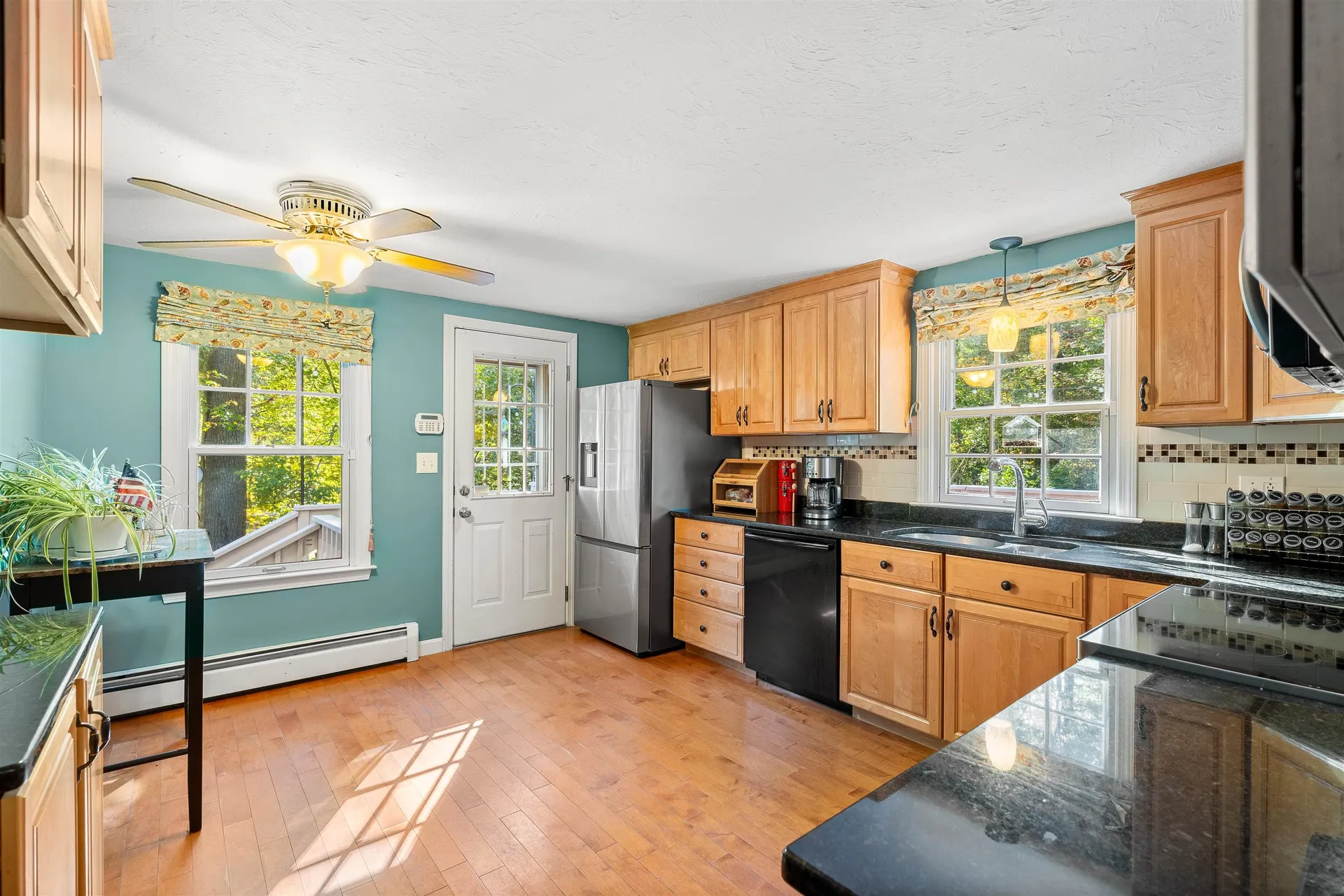 6 Garvin Road Derry NH 03038