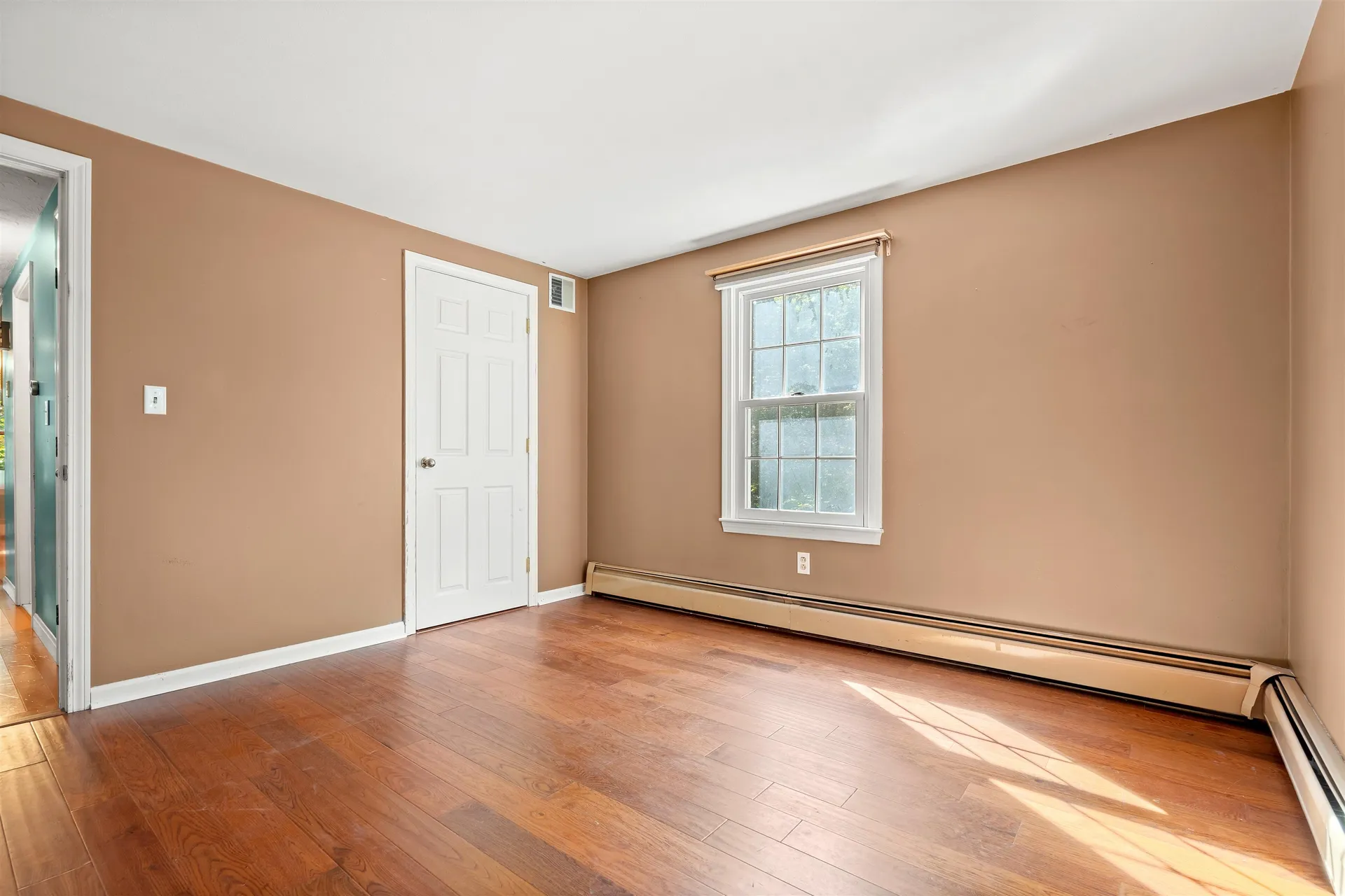6 Garvin Road Derry NH 03038