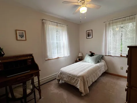 36 Abbey Road Westford VT 05494