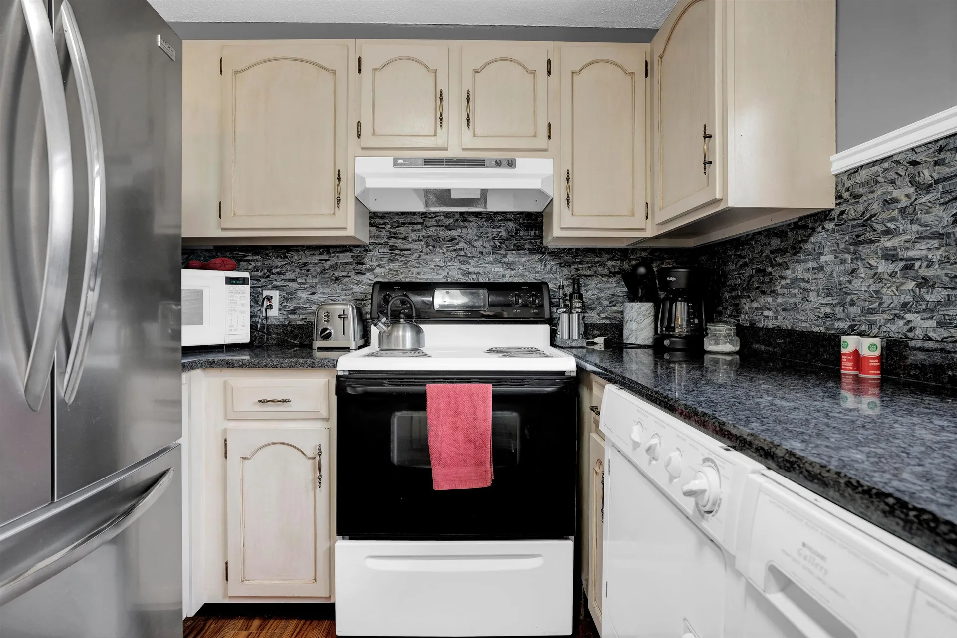 1221 Baker Turn Road Hartford VT 05059