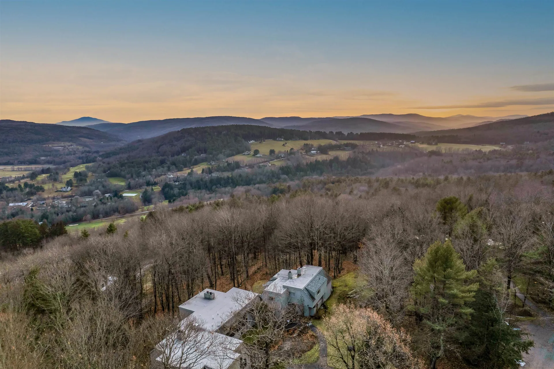 1221 Baker Turn Road Hartford VT 05059