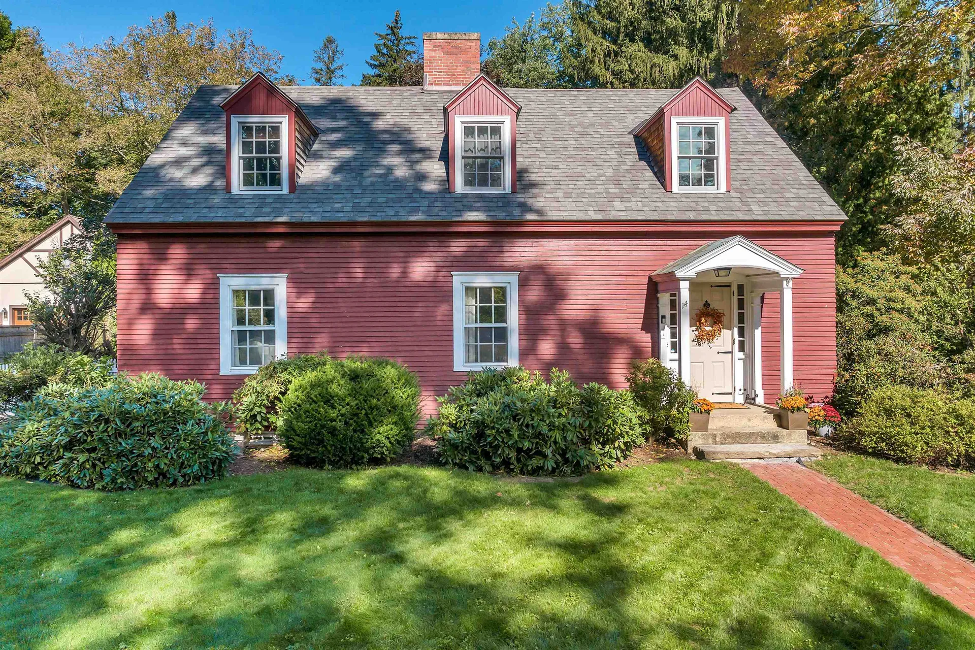 14 Swart Terrace Nashua NH 03064