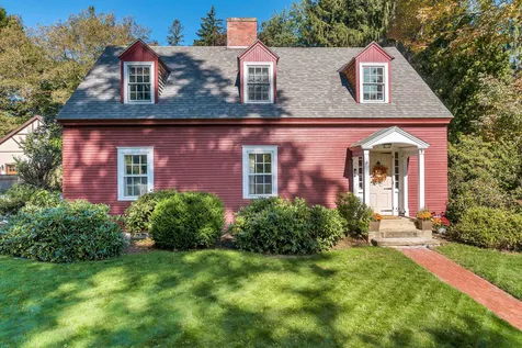 14 Swart Terrace Nashua NH 03064