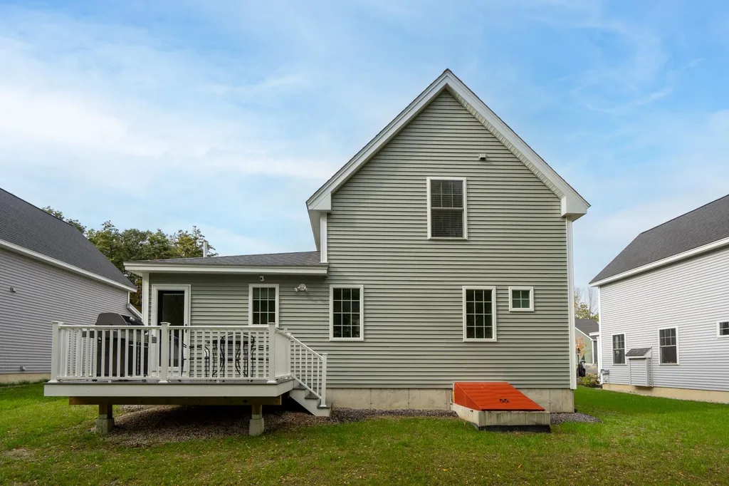 4 Rosemary Drive Dover NH 03820
