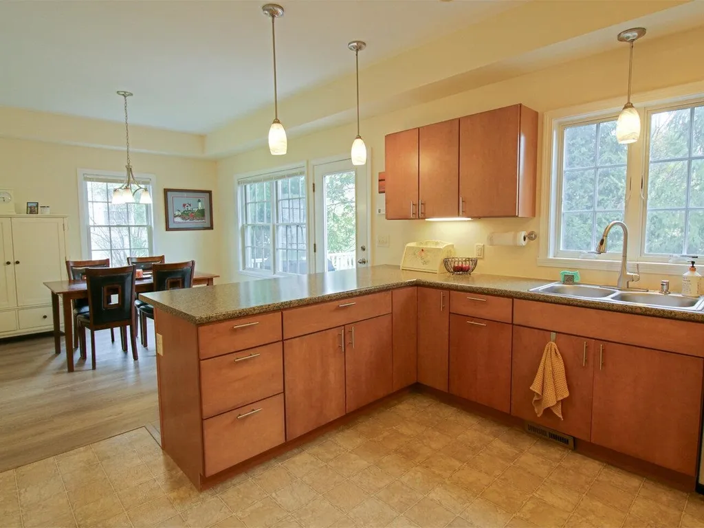32 Churchview Drive Williston VT 05495