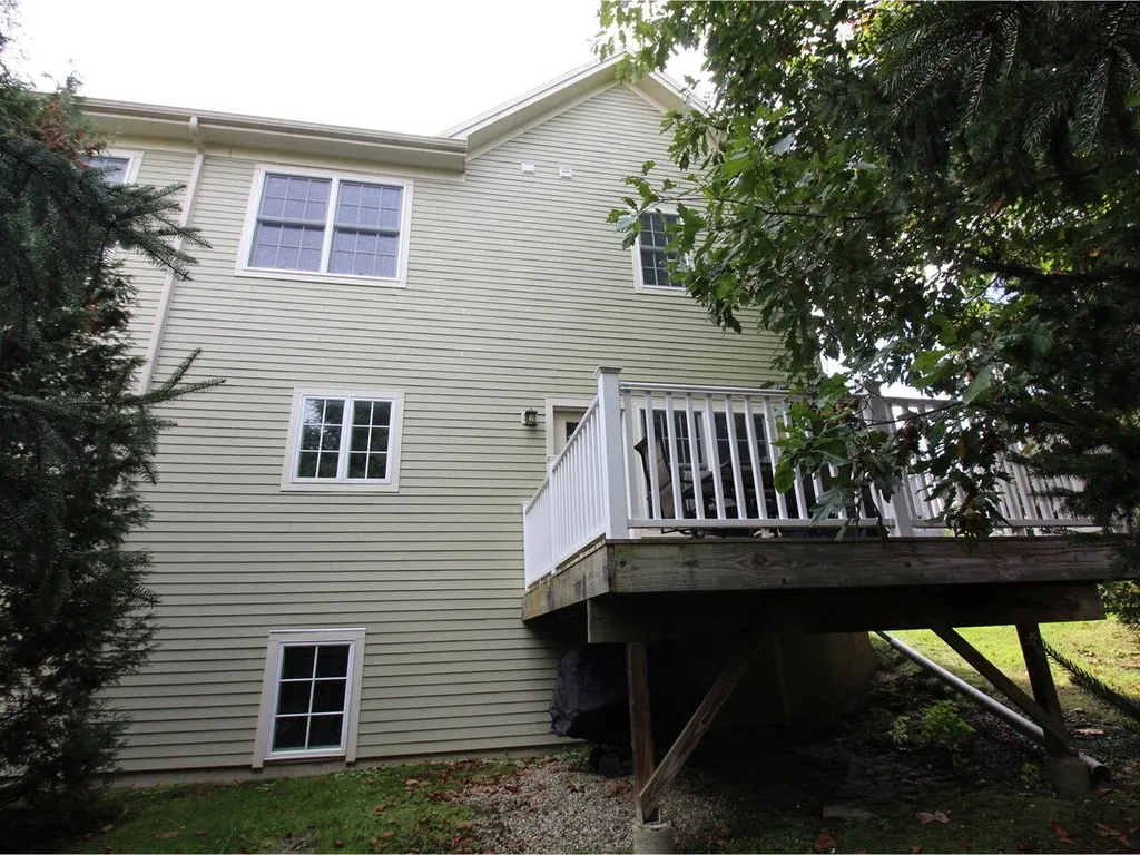 32 Churchview Drive Williston VT 05495