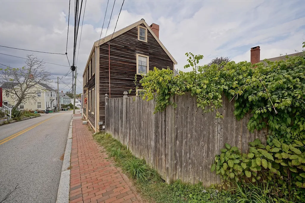 245 Marcy Street Portsmouth NH 03801