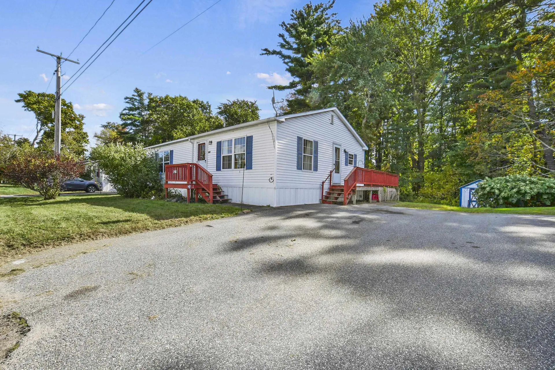 53 B Street Seabrook NH 03874