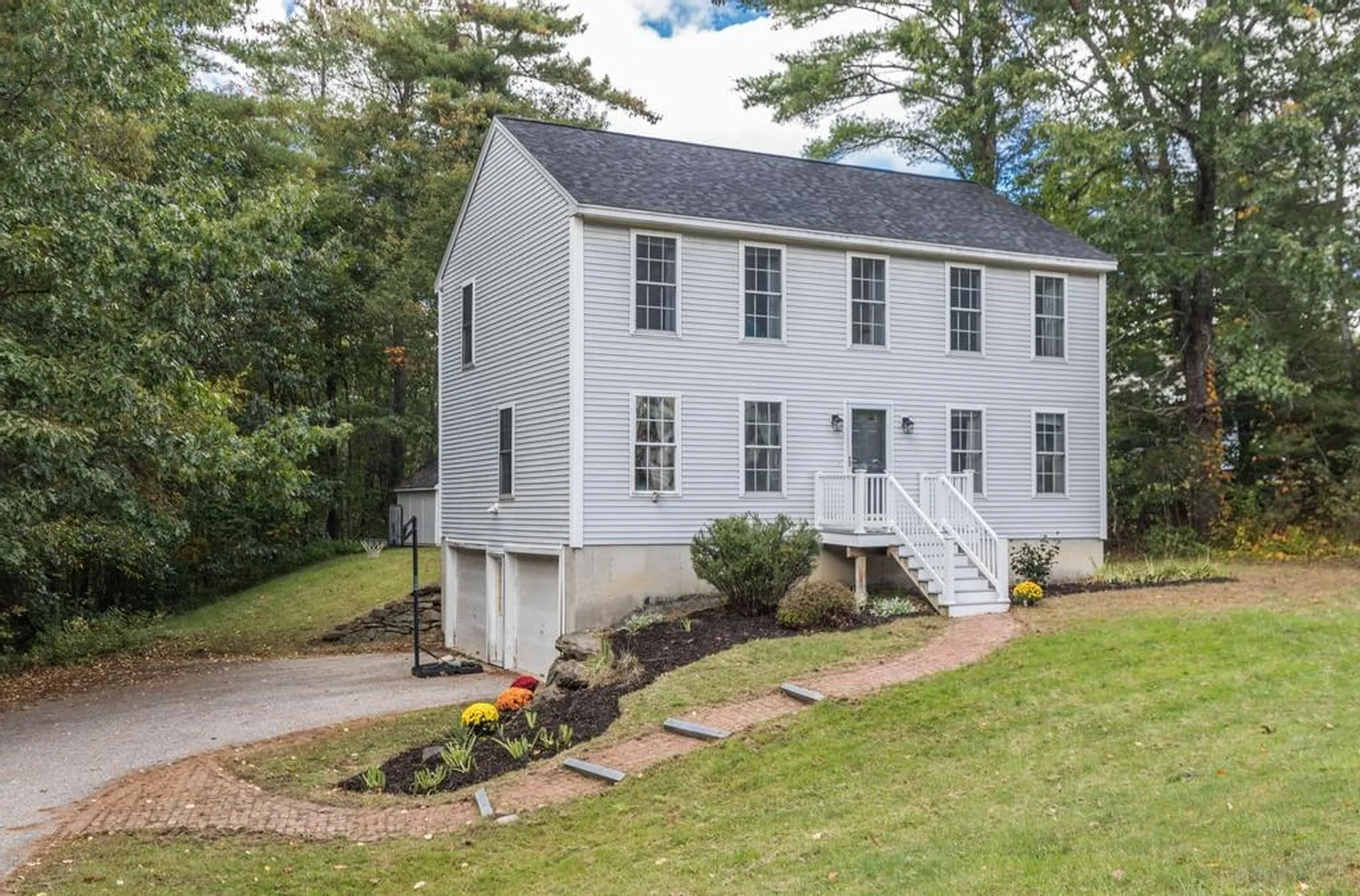 37 Tamarack Road Lee NH 03861