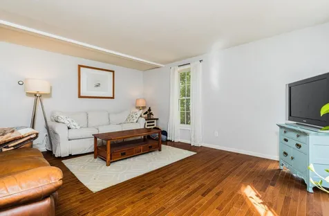 37 Tamarack Road Lee NH 03861