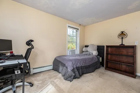 37 Tamarack Road Lee NH 03861