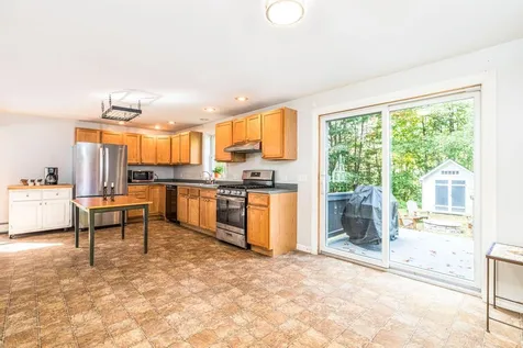37 Tamarack Road Lee NH 03861