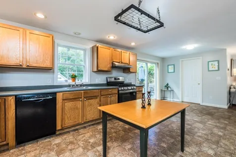 37 Tamarack Road Lee NH 03861