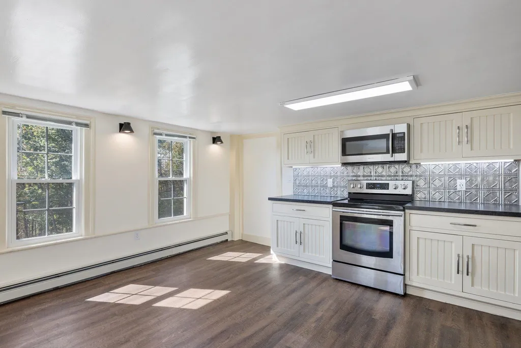 24 Morrill Road Canterbury NH 03224