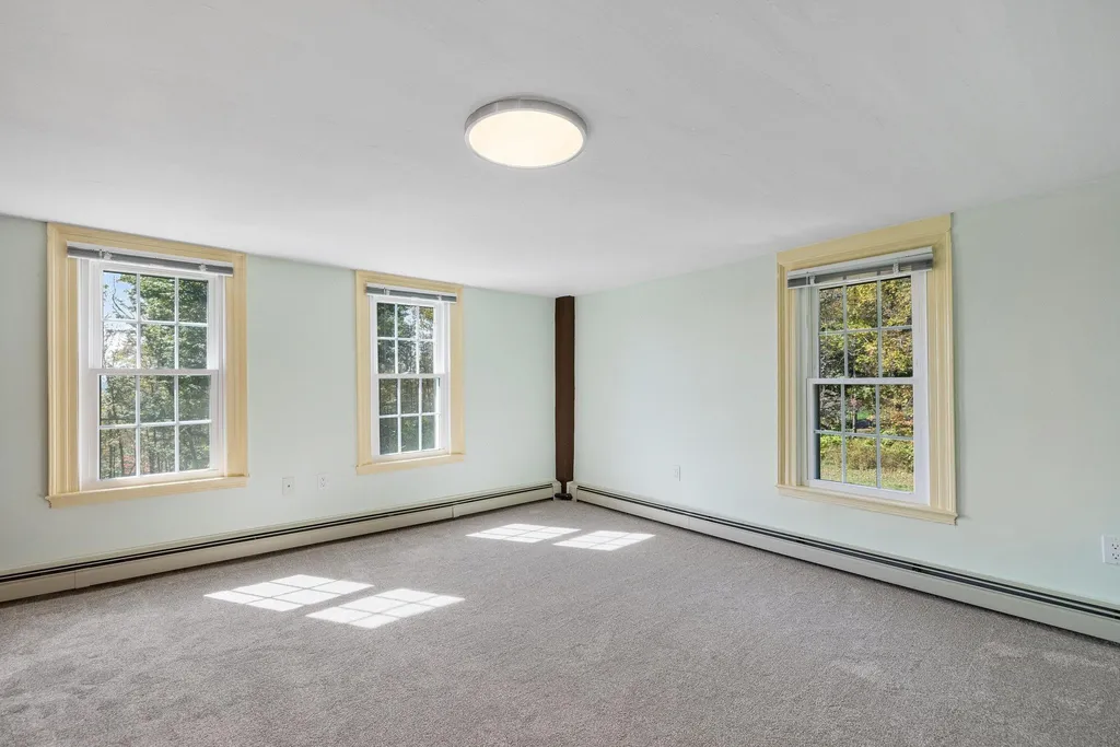 24 Morrill Road Canterbury NH 03224