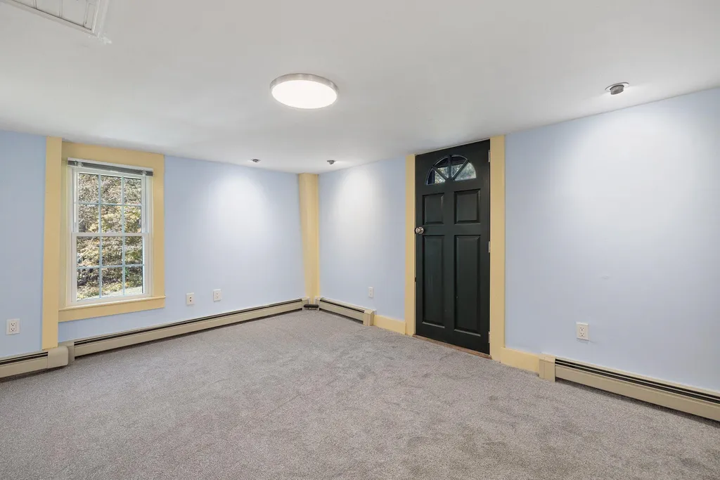 24 Morrill Road Canterbury NH 03224
